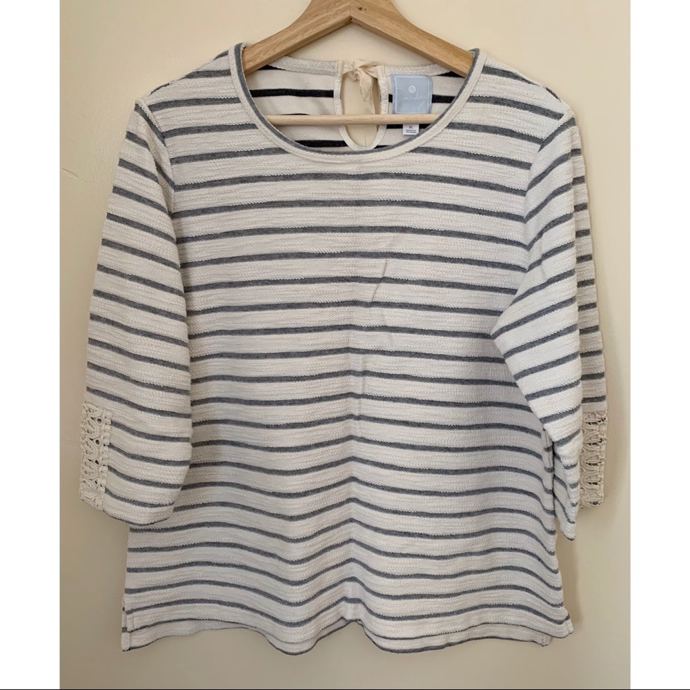 Sunday β’ XL β’ Reversed Striped French Terry Top